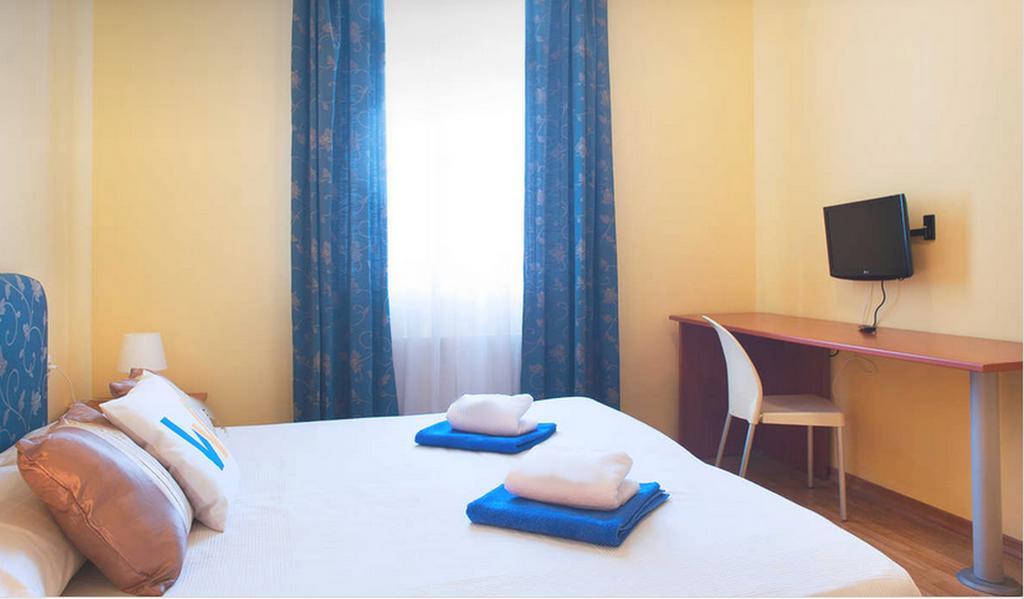 City Lounge Hotel براغ الغرفة الصورة