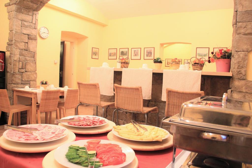 City Lounge Hotel براغ المظهر الخارجي الصورة