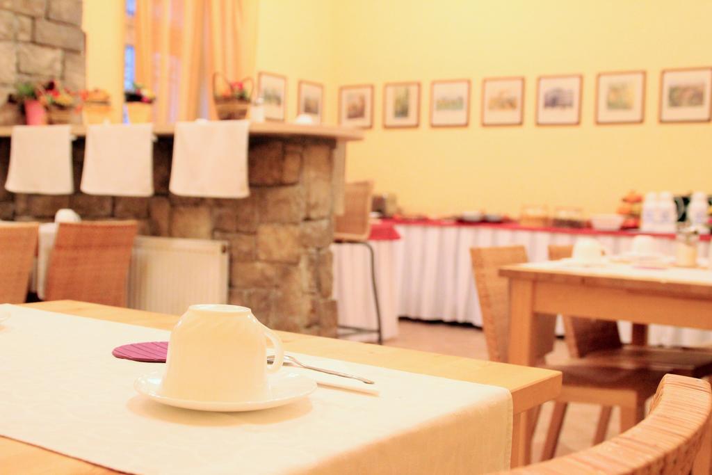 City Lounge Hotel براغ المظهر الخارجي الصورة