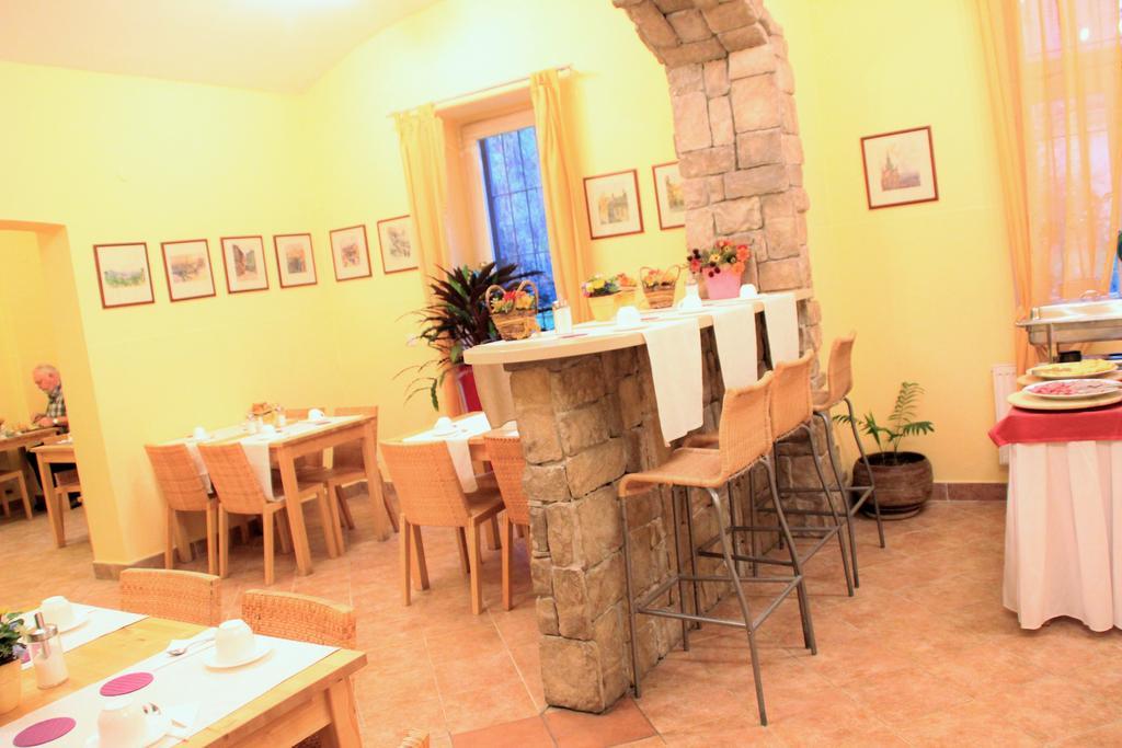City Lounge Hotel براغ المظهر الخارجي الصورة