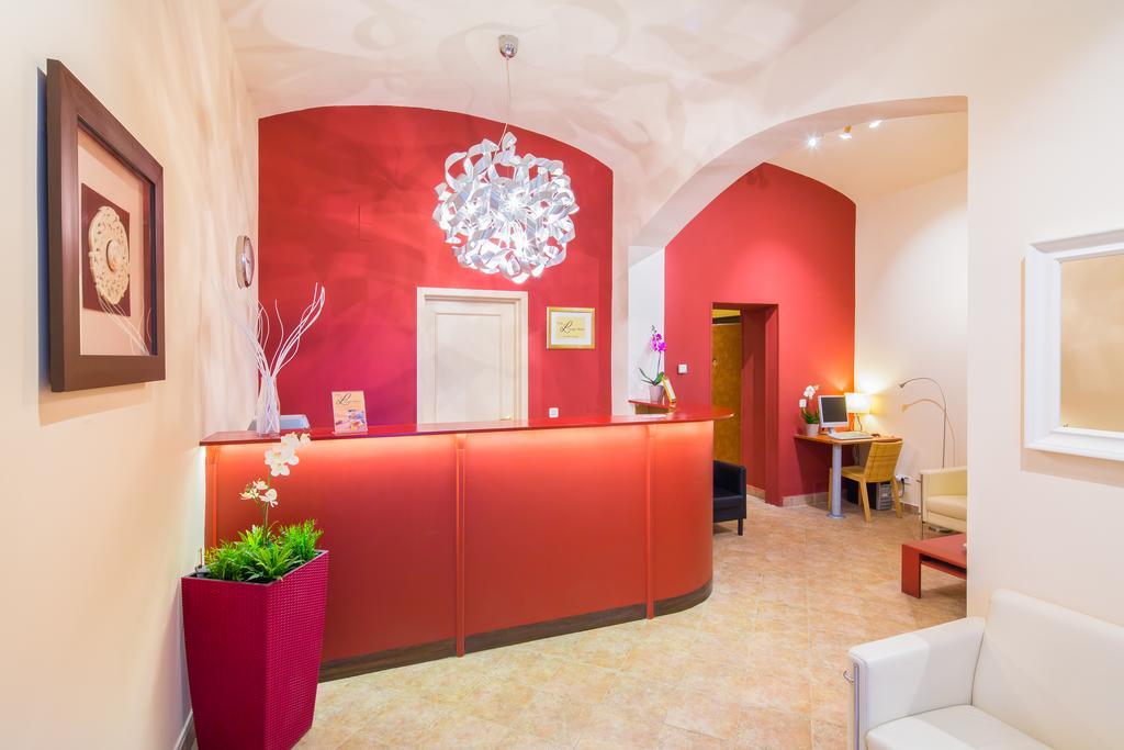City Lounge Hotel براغ المظهر الخارجي الصورة